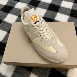 Camper tennis shoes